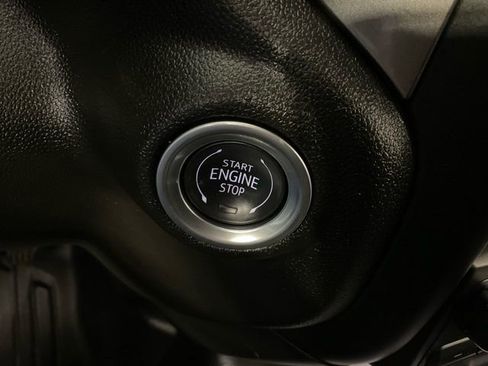 Used 2024 Chevrolet Silverado 3500 W/T image 21