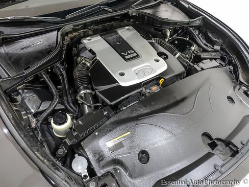 Used 2015 INFINITI Q70 3.7 w/ Technology Package image 36