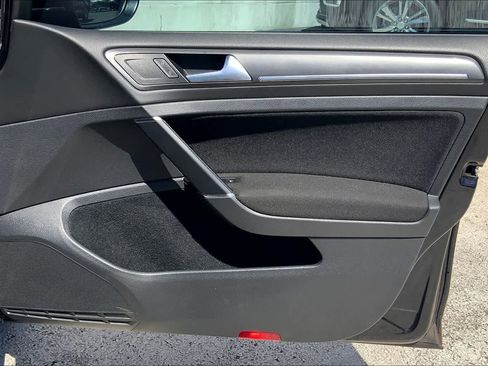 Used 2018 Volkswagen GTI S FWD image 29