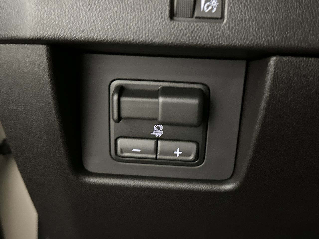 New 2026 Chevrolet Colorado Trail Boss AWD/4WD image 59
