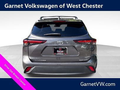 Used 2024 Toyota Highlander XLE
