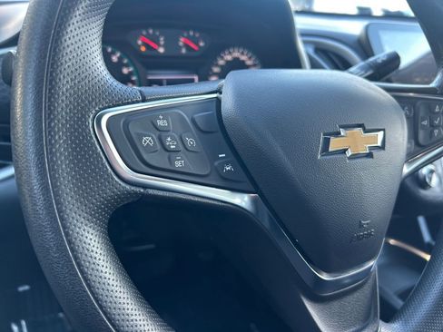 Used 2024 Chevrolet Malibu LT FWD image 17