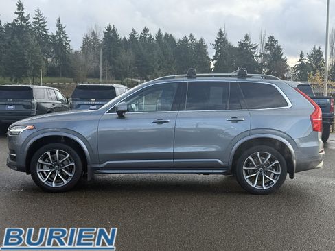 Used 2019 Volvo XC90 T6 Momentum w/ Advanced Package image 2