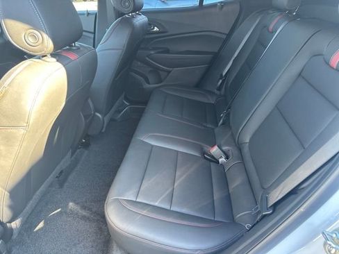 Used 2024 Chevrolet Trax RS w/ Sunroof Package image 19