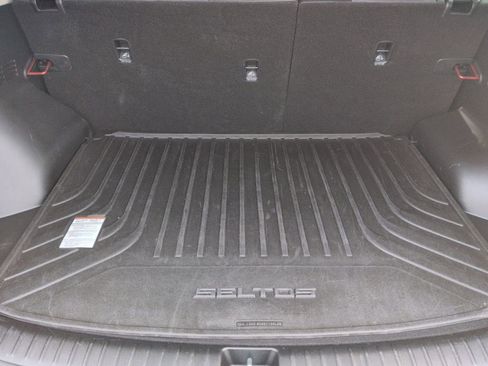 Used 2023 Kia Seltos S image 67