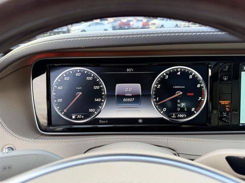 Used 2017 Mercedes-Benz S 550 4MATIC Sedan image 38