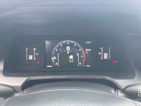 Used 2024 Toyota Tacoma SR5 image 4