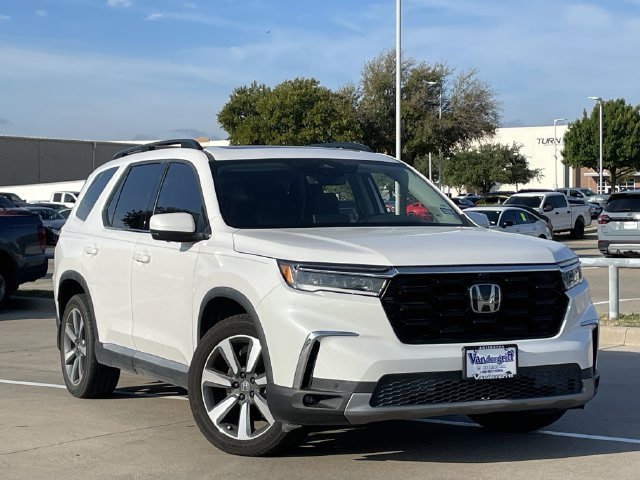 Used 2023 Honda Pilot Elite image 2