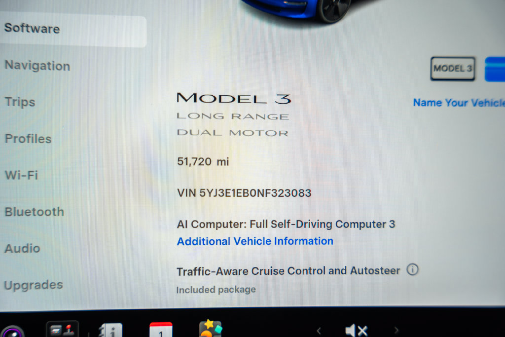 Used 2022 Tesla Model 3 Long Range AWD/4WD image 33