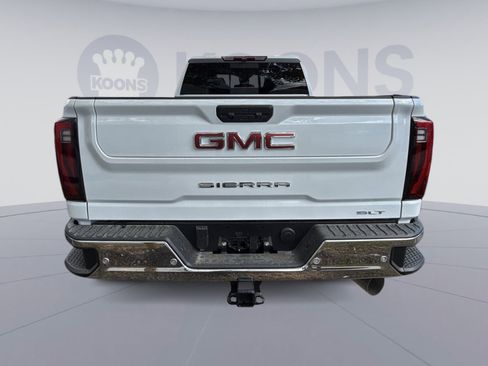 New 2026 GMC Sierra 3500 SLT w/ SLT Premium Package image 5
