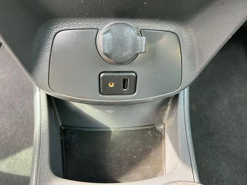 Used 2014 Chevrolet Spark LT image 25