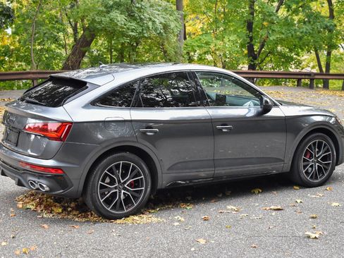 Used 2023 Audi SQ5 Premium Plus w/ Premium Plus Package image 9