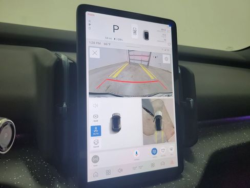 New 2026 Volvo EX30 Ultra w/ Protection Package Premier AWD/4WD image 27