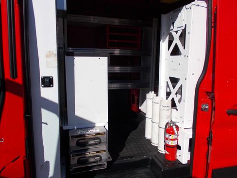 Used 2020 Ford Transit 250 Medium Roof image 7