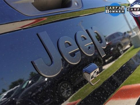 Certified 2021 Jeep Gladiator Sport image 10