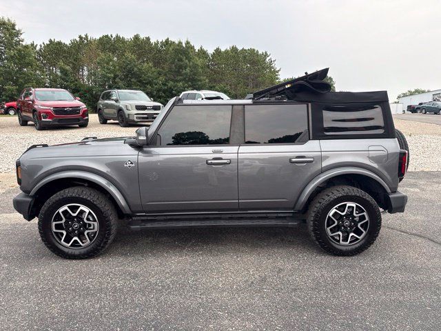 Used 2022 Ford Bronco Outer Banks AWD/4WD image 9