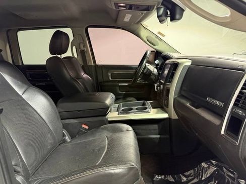 Used 2015 RAM 2500 Laramie w/ Convenience Group AWD/4WD image 26