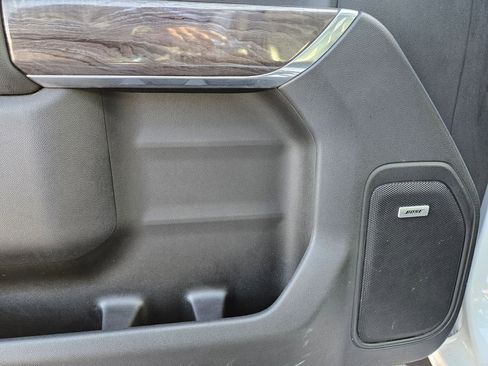 Used 2020 Chevrolet Silverado 2500 LTZ w/ Technology Package image 14