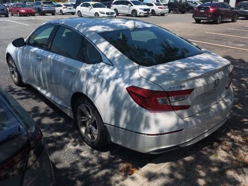 Used 2018 Honda Accord EX-L image 4