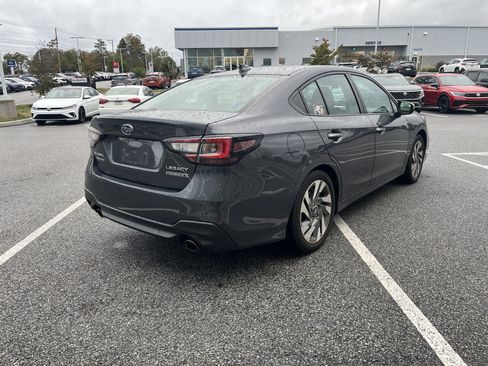 Used 2024 Subaru Legacy Touring XT image 5