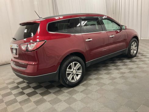 Used 2015 Chevrolet Traverse LT image 3