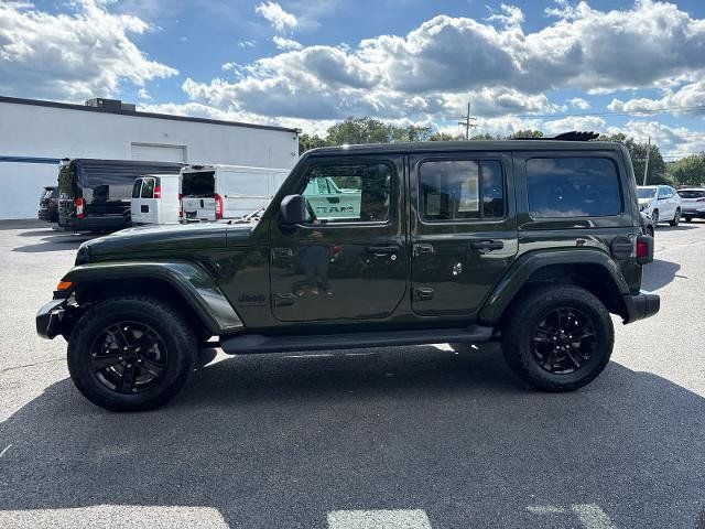 Used 2023 Jeep Wrangler Unlimited Sahara AWD/4WD image 9