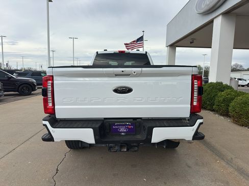 Used 2025 Ford F250 XLT w/ Black Appearance Package AWD/4WD image 10
