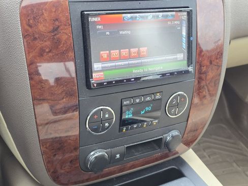 Used 2010 Chevrolet Silverado 1500 LTZ w/ Suspension Package, Off-Road image 25