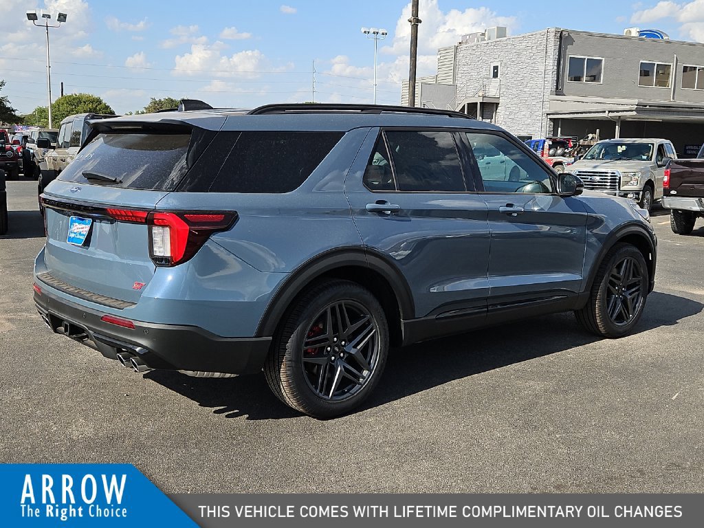 New 2026 Ford Explorer ST RWD image 13