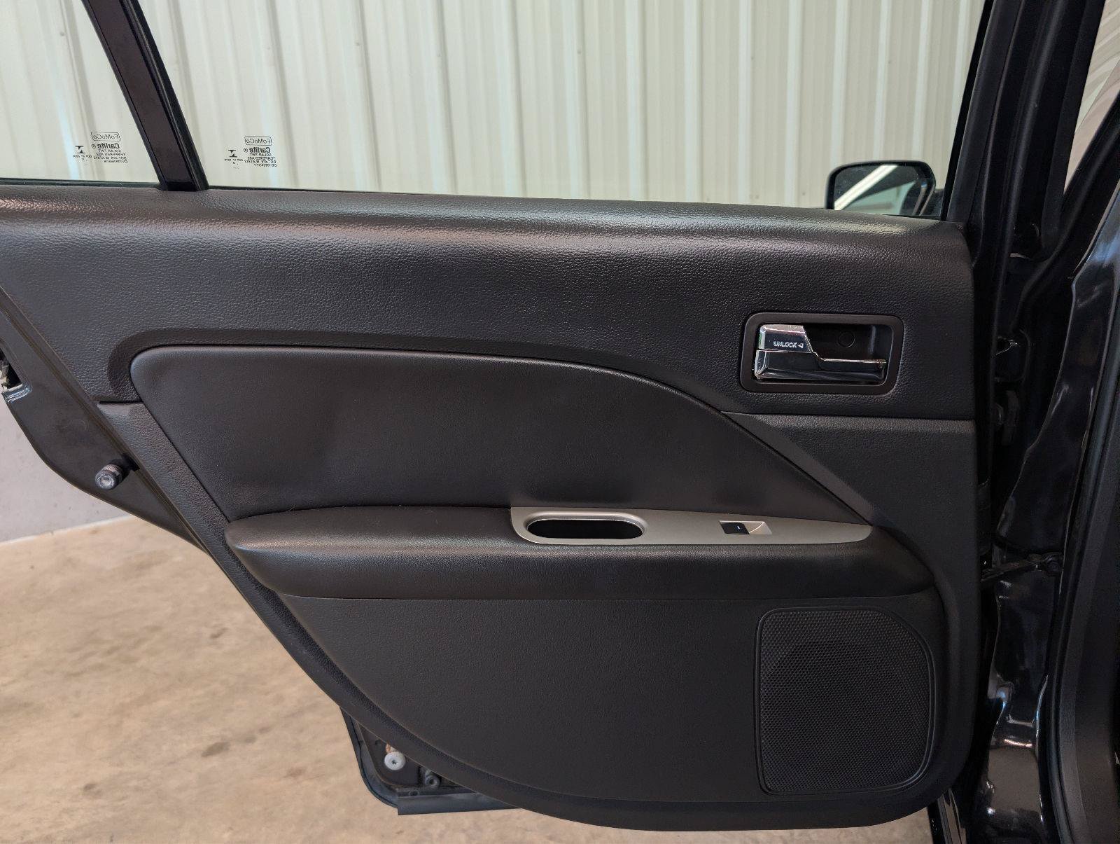 Used 2012 Ford Fusion SEL FWD image 39