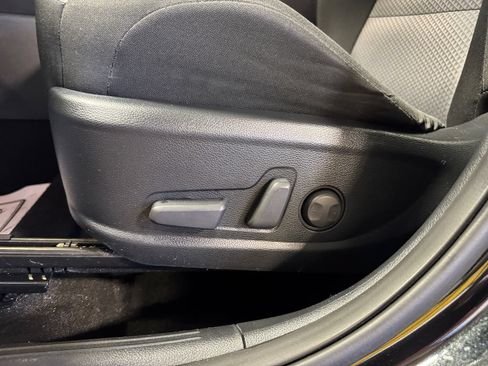 Certified 2023 Kia Soul S FWD image 13