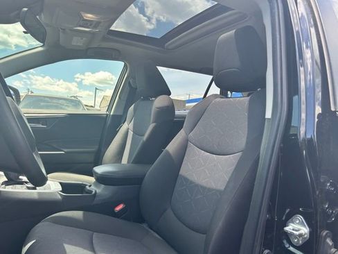 Used 2023 Toyota RAV4 XLE w/ Convenience Package AWD/4WD image 14