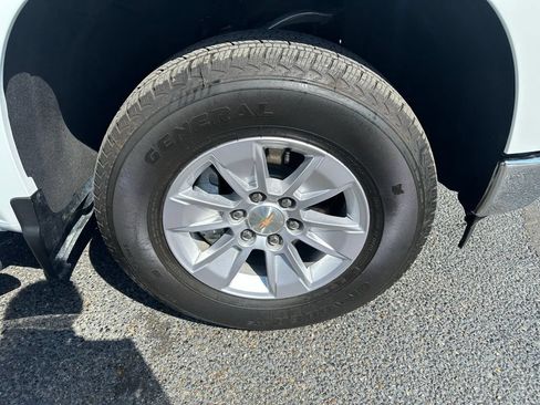 Used 2026 Chevrolet Silverado 1500 LT RWD image 26