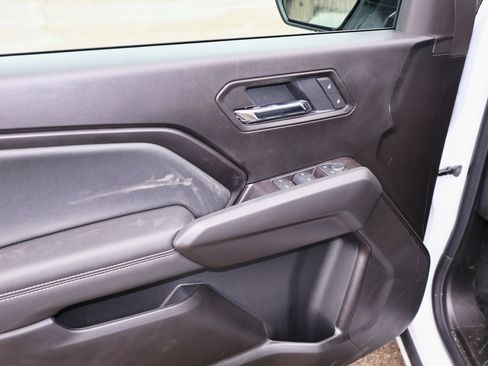 New 2026 GMC Canyon Elevation w/ Convenience Package image 8