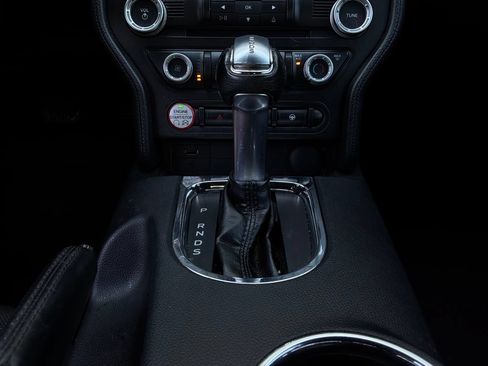 Used 2015 Ford Mustang Coupe w/ Equipment Group 051A RWD image 22