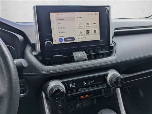 Used 2023 Toyota RAV4 AWD Hybrid image 11