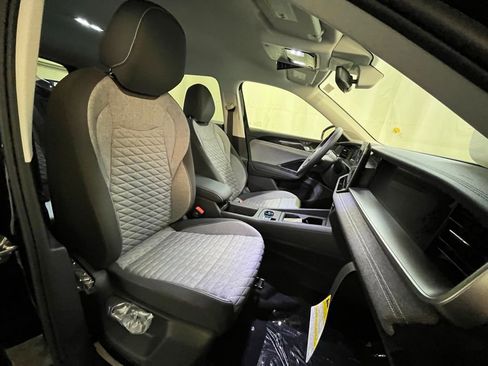 New 2026 Volkswagen Tiguan S AWD/4WD image 12