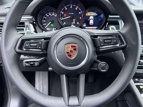 New 2026 Porsche Macan AWD/4WD image 19