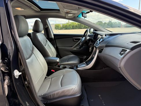 Used 2013 Hyundai Elantra Limited FWD image 27