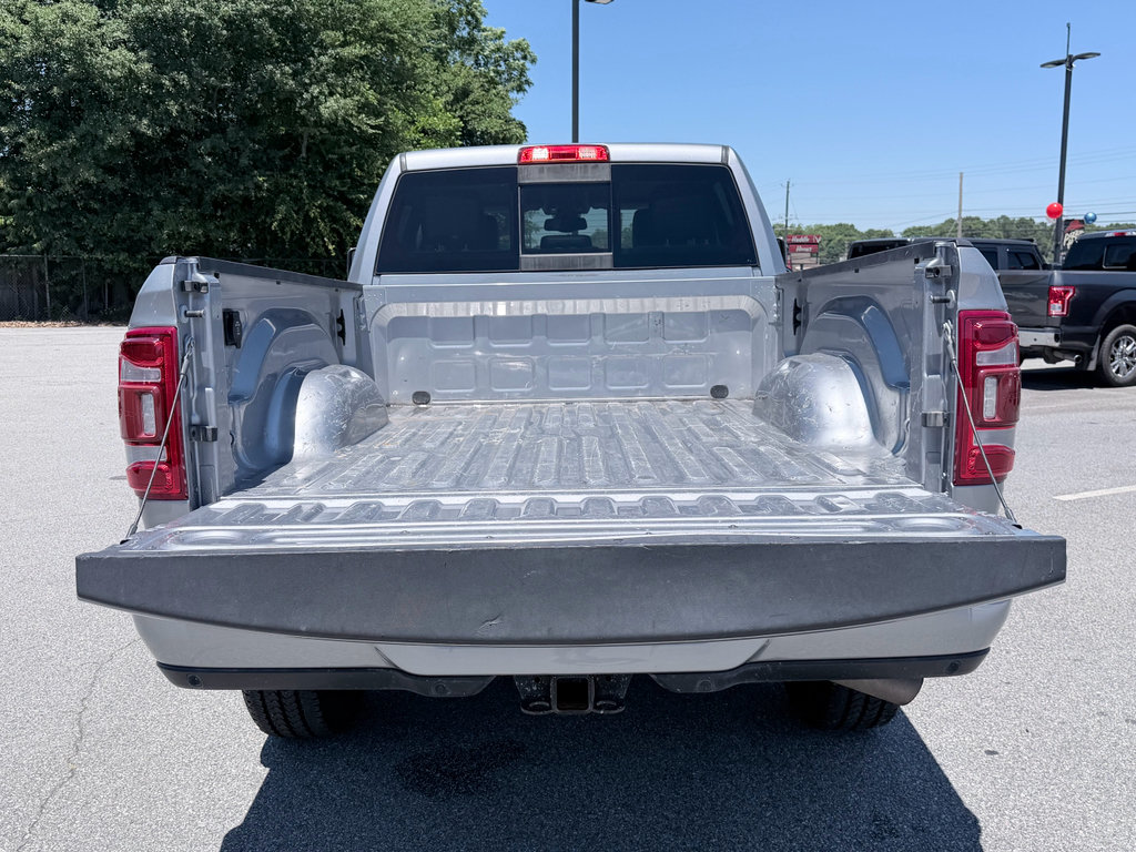 Used 2024 RAM 2500 Laramie AWD/4WD image 9