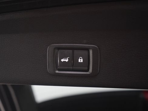 Used 2024 Mitsubishi Outlander SE AWD/4WD image 17