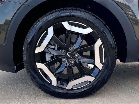 Used 2025 Kia Telluride S AWD/4WD image 9
