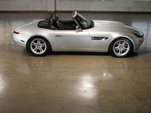 Used 2002 BMW Z8 image 20