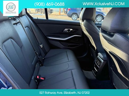 Used 2021 BMW 330i xDrive Sedan w/ Convenience Package image 24