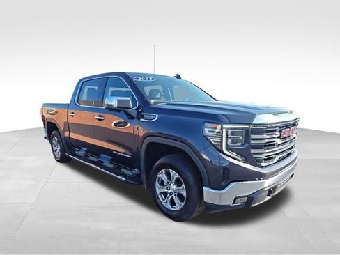 Used 2024 GMC Sierra 1500 SLT AWD/4WD image 7