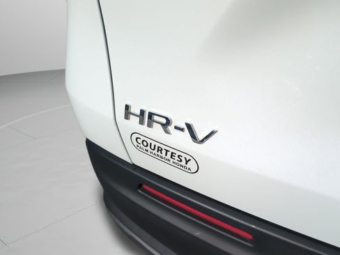 Used 2024 Honda HR-V LX image 22