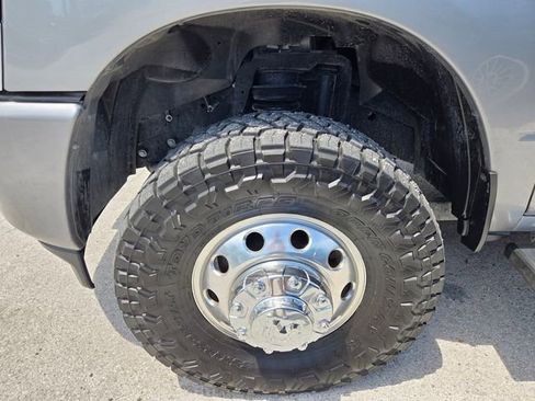 Used 2024 RAM 3500 Laramie AWD/4WD image 10