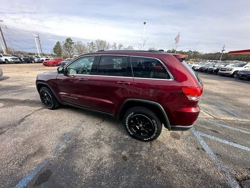 Used 2017 Jeep Grand Cherokee Laredo w/ Quick Order Package 2BE image 5
