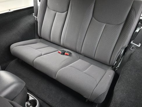 Used 2014 Jeep Wrangler Sport w/ Connectivity Group AWD/4WD image 12