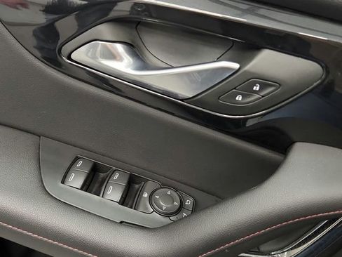 Used 2025 Chevrolet Blazer RS image 31